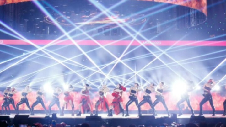 【aespa】Xem lại lần nữa, màn trình diễn chinh phục mọi người trong tích tắc!