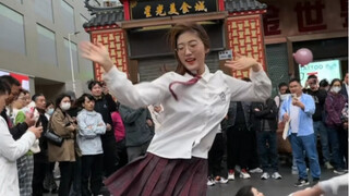 人生只有一次，不要因为没有掌声而失去自信