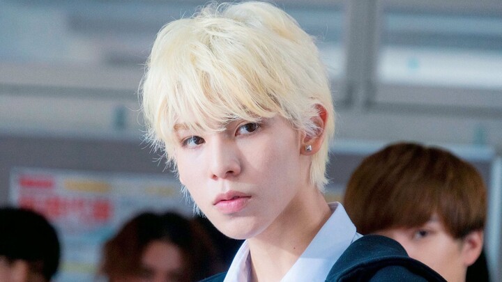 校霸和他的小娇妻  太甜了！