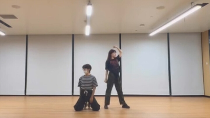 Love Me Like This Double Practice Version【NMIXX】