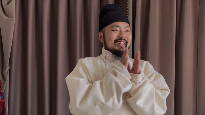 Ketika Tokoh Utama Perempuan dari Novel Romantis Menyeberang ke Dunia Nyata