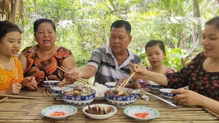 Gà Thả Vườn Nấu Canh Chua Bắp Chuối Ngon Khó Cưỡng| TKQ & Family T727