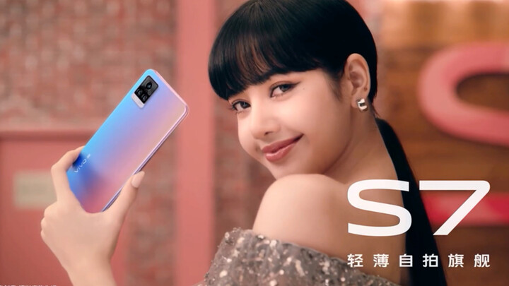 Official! Lisa is the newest VIVO spokesperson! She speaks perfect Chinese! Congratulations on landi