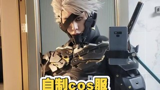 游戏区下巴最硬的男人