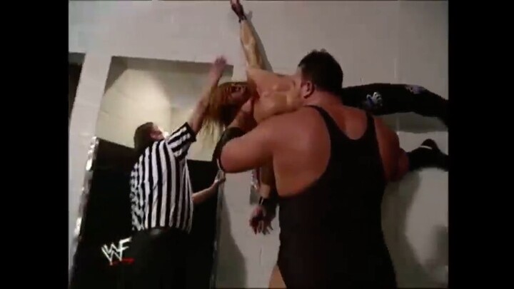 What Pin Fall by BIG SHOW