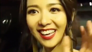 Tuyết Khải Kỳ, các bạn không thể vì tôi dễ thương mà nhắm vào tôi được