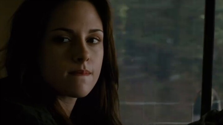 Bella: Let's separate, the little werewolf is more obedient (with unreleased content) - Over-interpr