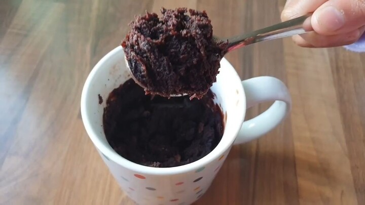 2 minutes microwave mug brownie