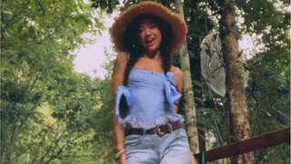 “เจ้าหญิงแห่งป่า” โชว์ลีลาการเต้นสุดร้อนแรง