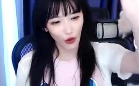 สตรีมเมอร์ด้านเทคโนโลยี ตุนตุนมาแล้ว!