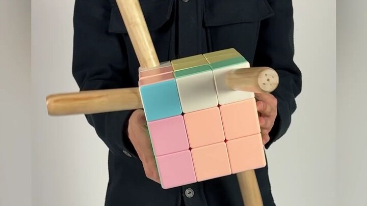 Fun Cube Chair — Want to sit down? Solve the cube first!