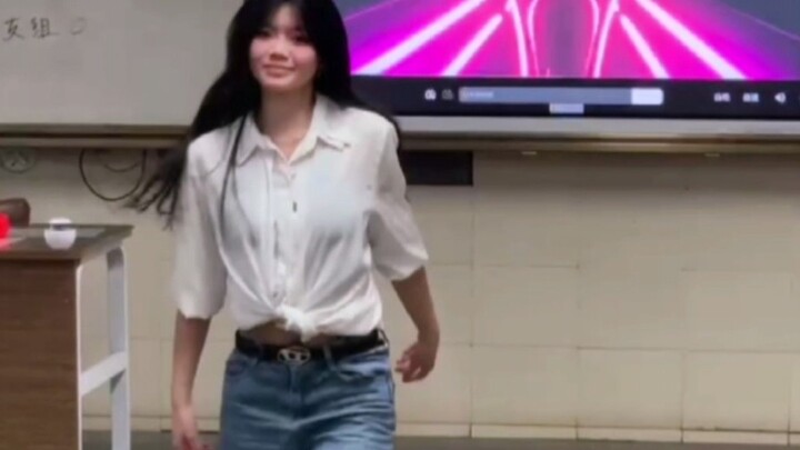 16-year-old high school student dances to Forever Young at New Year's Eve party - From the perspecti