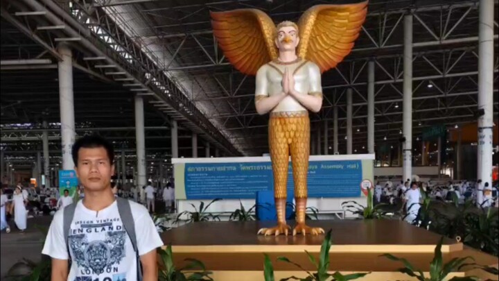 วันที่22 เมษายน 2568 ร่วมถวายสังฆทาน4หมื่นวัด วัดพระธรรมกาย ปทุมธานี