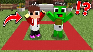 IF YOU LEAVE THE SQUARE, YOU DIE in Minecraft Baby JJ and Mikey challenge (Maizen Mazien Mizen)