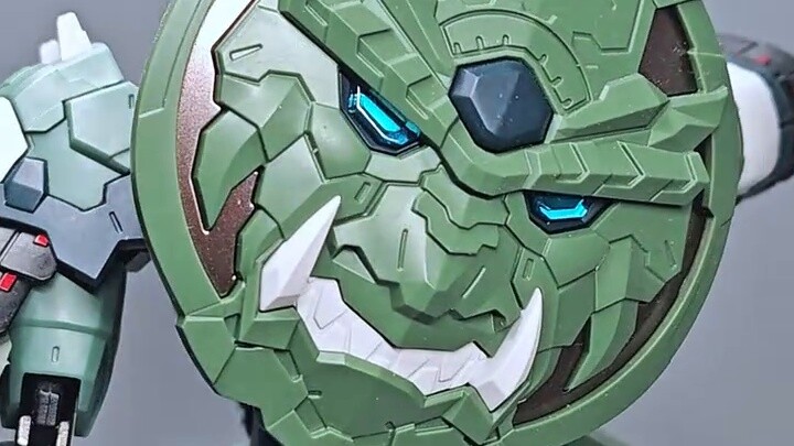 You can buy a Chinese style mecha model with your eyes closed! Each of the Yuanling Huangdi and Weiy