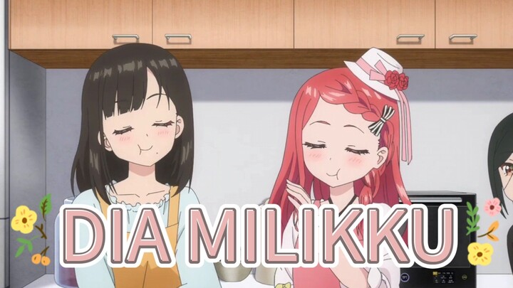 yahh intinya mereka menyukai seseorang yang sama,tanpa sadar