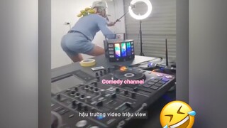 Hậu trường của clip triệu view