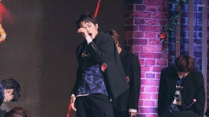 [李马克] [So Fierce Cherry Live Cam!] 170928 NCT 127 Cherry Bomb Focus