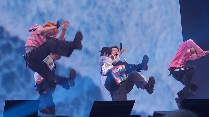 invincible 特别可爱的副歌舞蹈