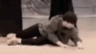 ซองแดงน้อยๆ ที่แม้จะโดนตีก็ยังขมขื่น...