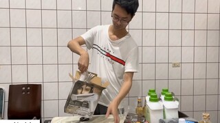 Mua đồ ăn và đồ dùng trong gia đình _ 12