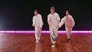 【BTS】ไอคอนิก 3J