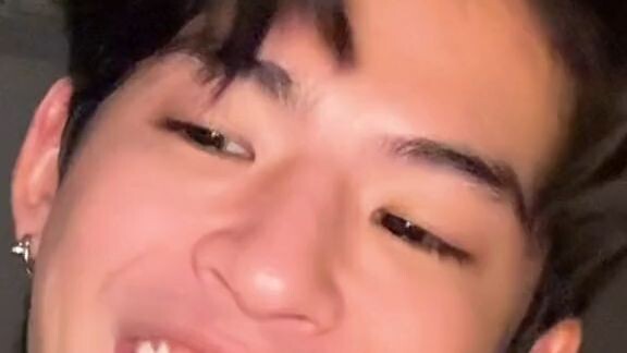 captain of this trend @markpakin y'all🥰