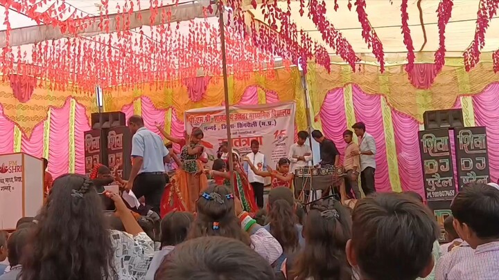 school ka ledy #dance