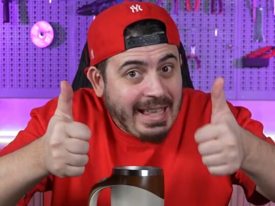 ถ้วยมายากล ถ้วยมายากล