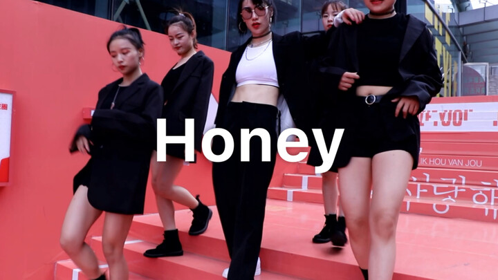 张艺兴-Honey      这个版本喜欢嘛