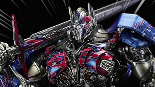 Kích thước phù hợp để chơi mà còn để tạo kiểu! YOLOPARK AMK PRO Knight Optimus Prime chia sẻ đơn giả
