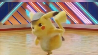 Pikachu, raja puisi, tidak melakukan tugasnya dan bermalas-malasan.