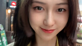 Hôm nay đến lượt tôi làm biếng rồi