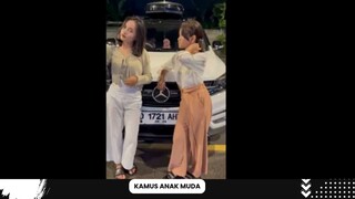 cari pacar dapat iphone