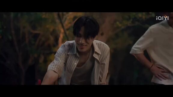 นั้นมันหมาไม่ใช่พ่อครูชื่อเรื่องเขนจิราต้องรอด