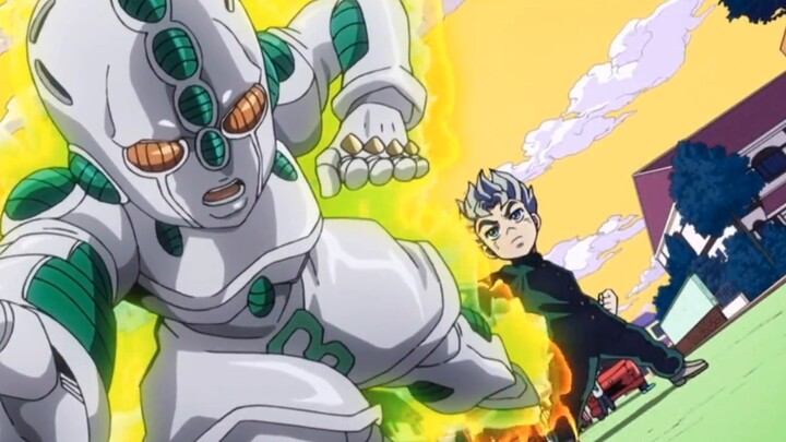 The most handsome fish seller comes to the rescue