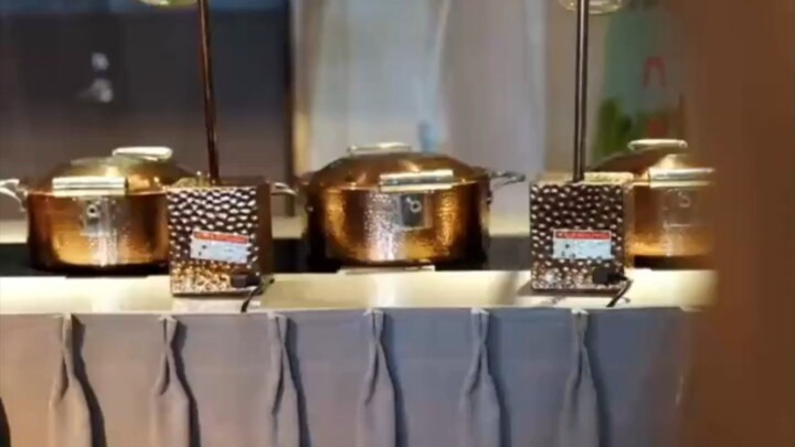 มื้อฟรี