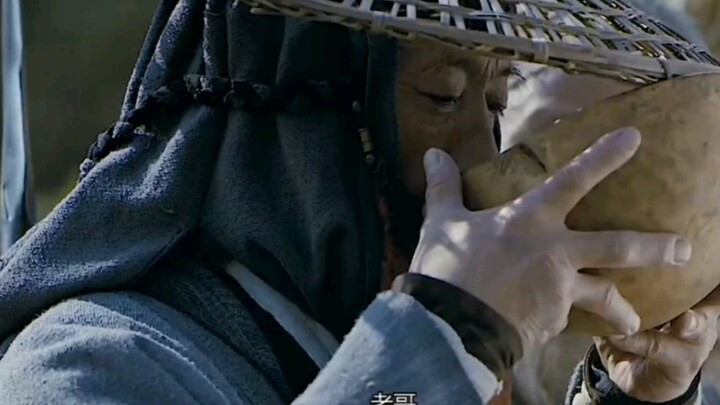 Kakek memang pantas disebut jagoan nomor satu, apapun yang dia lakukan selalu cepat! Coba kamu perha