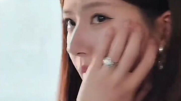 After being slapped, I just stood there, clutching my face in a sulky way while still wearing my big