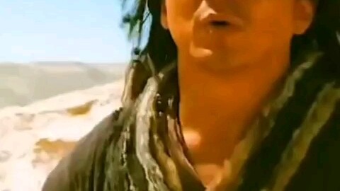 Jet Li heard he could pee on the Dragon Throne, so he didn’t even ask for a salary.