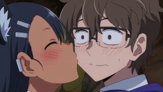 Tiền bối, anh đẹp trai quá ❤️❤️ "Đừng bắt nạt em, Nagatoro-san"