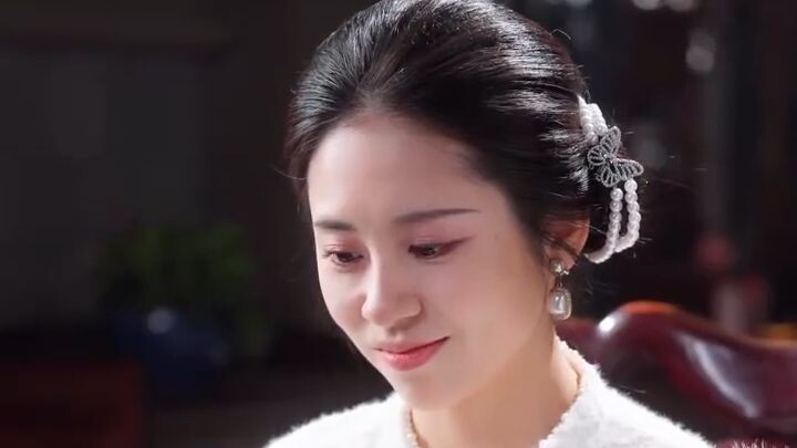 The pampered young lady emptied her family's fortune and was praised to the skies