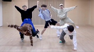【TXT】Small file of those choreography that are amazing no matter how many times you watch it (1)