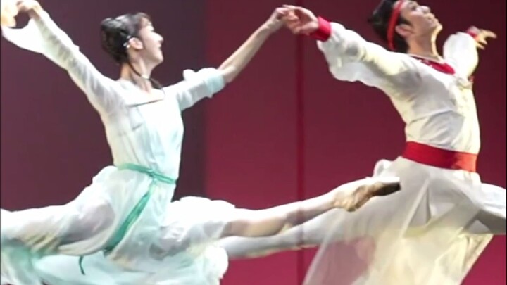 Two principals perform Dream of the Red Chamber on pointe! China National Ballet's Dream of the Red 