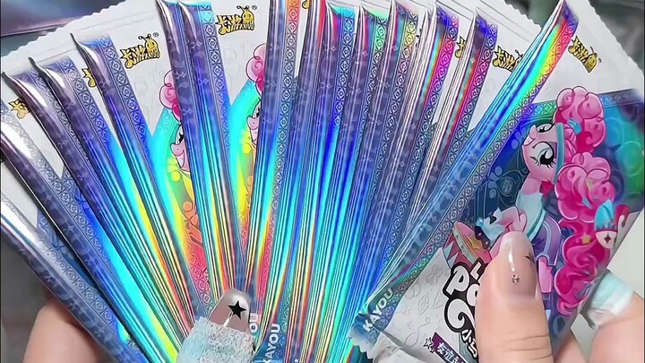 Let’s open cards together! Opening 4 boxes of My Little Pony: Equestria Girls – Sunset Shimmer in on