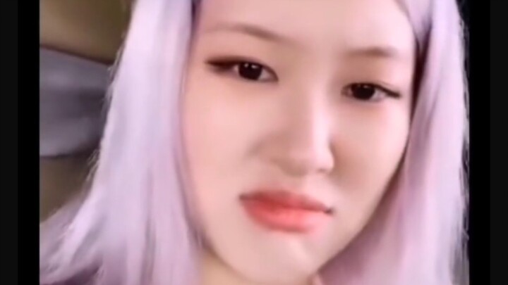 Mencari Suami di Seluruh Internet: Park Chaeyoung, Istri Manis yang Tak Bisa Berpisah dari Lisa Seke