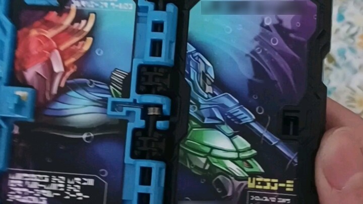 Tôi e rằng mình sẽ không phải là người cuối cùng trên thế giới biết về cuốn sách gashapon của Sabre.