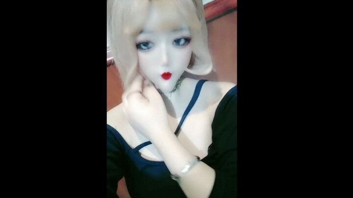 【Thổ Vị Giác Trùng】Em gái, anh nói thật đấy, khuôn mặt của em ít nhiều cũng hơi giống tam giác đều r