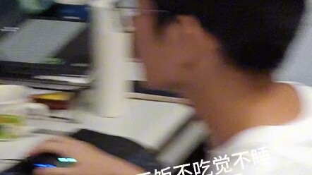 The dorm leader is beyond help 😭