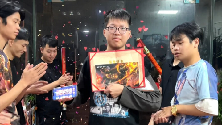 Welcome Huang Zhong to the Chinese server